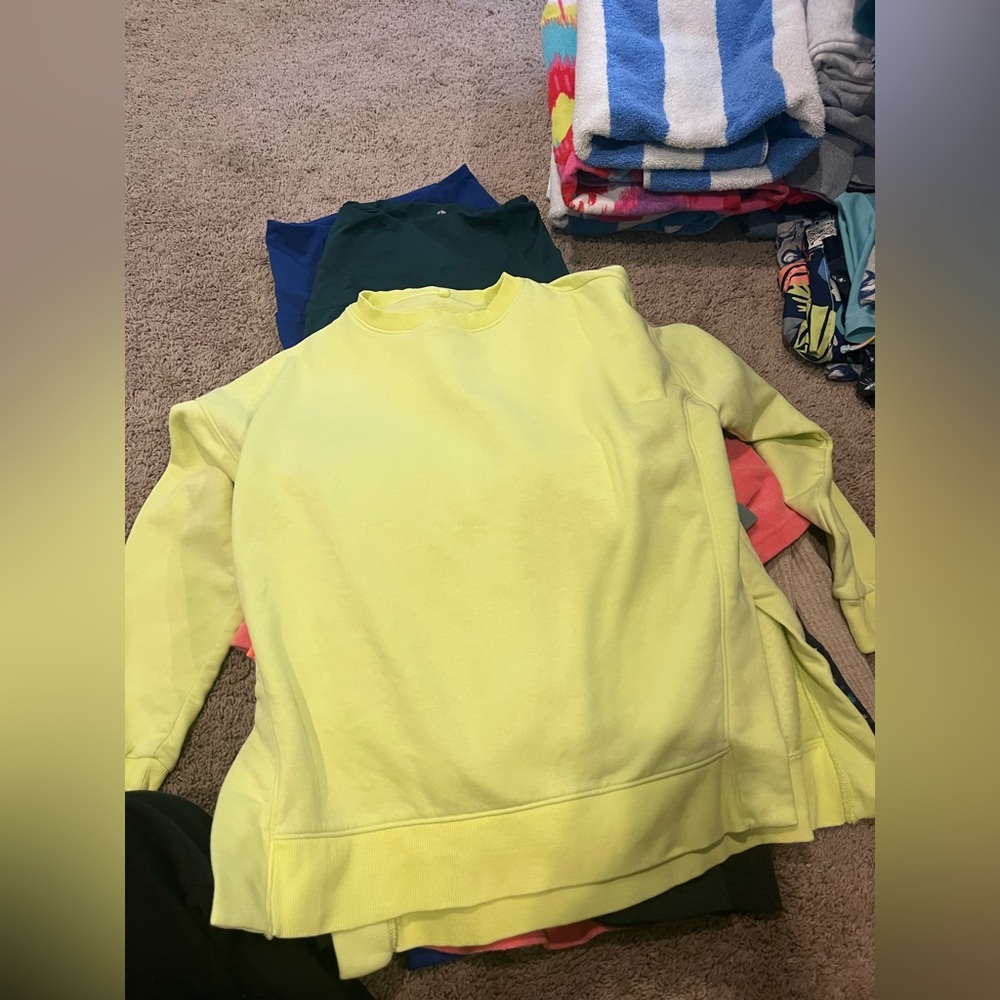 Women’s Crewneck